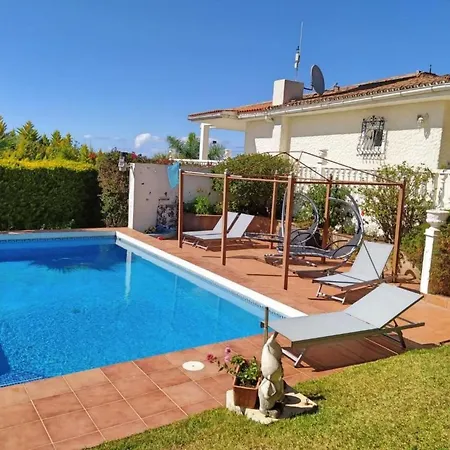In El Mit Grossem Pool Und Meerblick By Interhome 绍萨尔