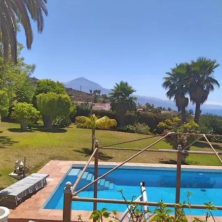 In El Mit Grossem Pool Und Meerblick By Interhome * 绍萨尔